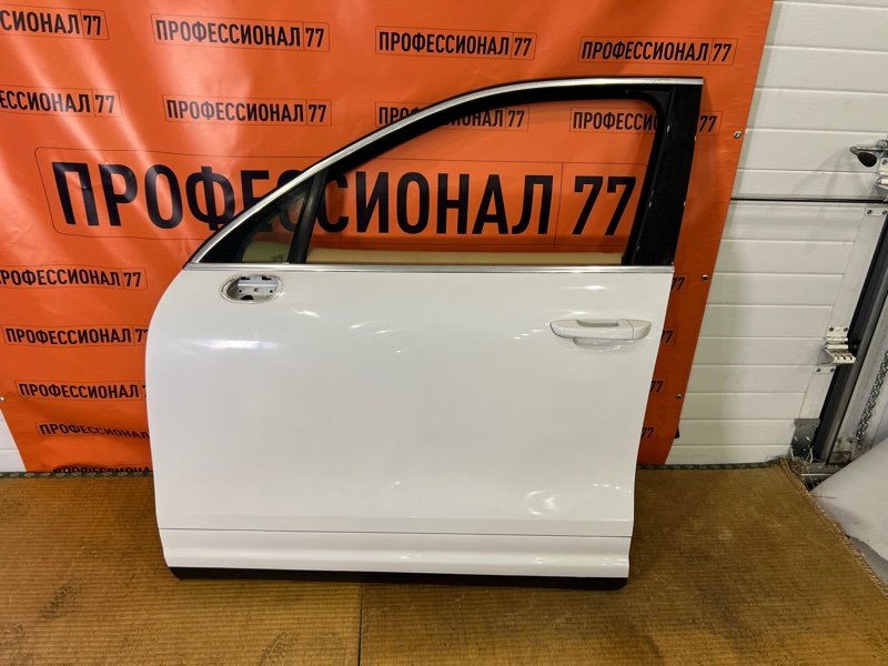 Дверь боковая Porsche 95853101100