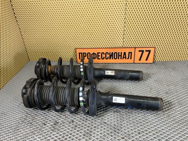 Амортизатор подвески Audi 5N0413031AE