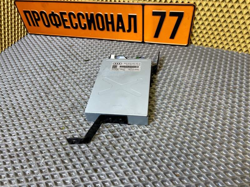 Блок управления камерой Audi 4L0910441B